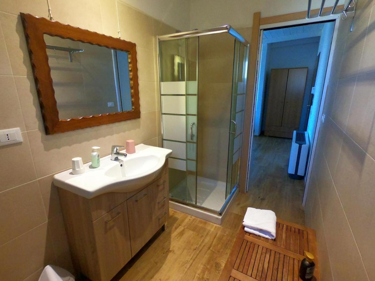 Villa La Conchiglia Rooms กาลา ลีเบรอตโต ภายนอก รูปภาพ