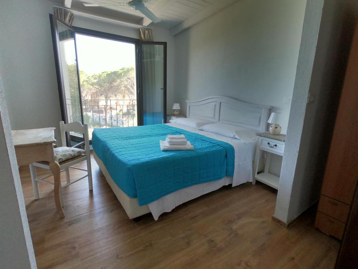 Villa La Conchiglia Rooms กาลา ลีเบรอตโต ภายนอก รูปภาพ