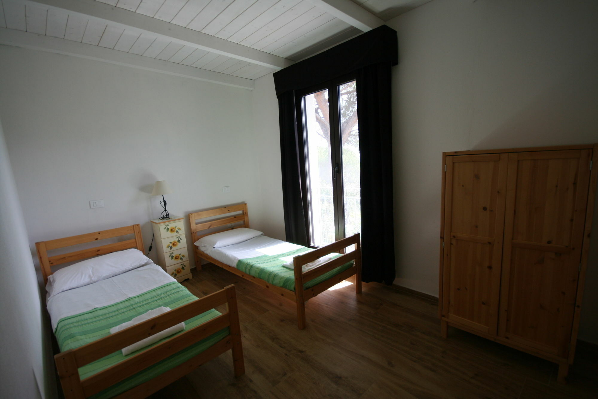 Villa La Conchiglia Rooms กาลา ลีเบรอตโต ภายนอก รูปภาพ