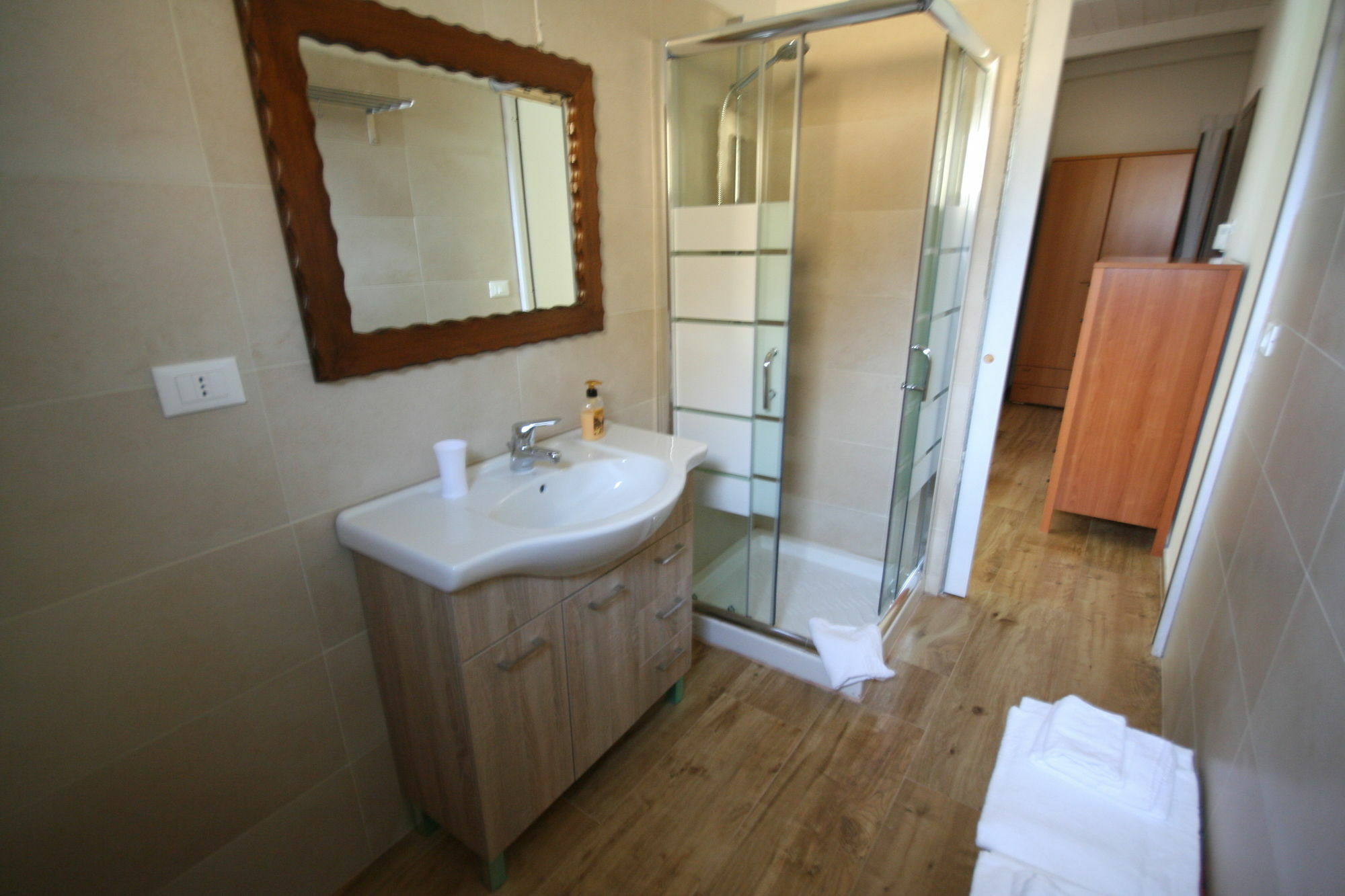 Villa La Conchiglia Rooms กาลา ลีเบรอตโต ภายนอก รูปภาพ