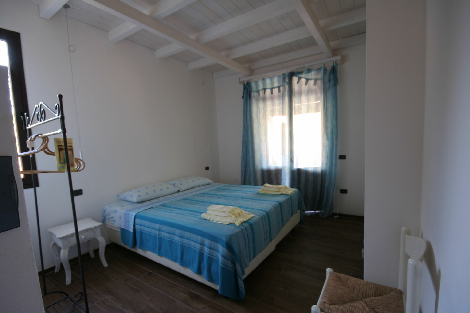 Villa La Conchiglia Rooms กาลา ลีเบรอตโต ภายนอก รูปภาพ